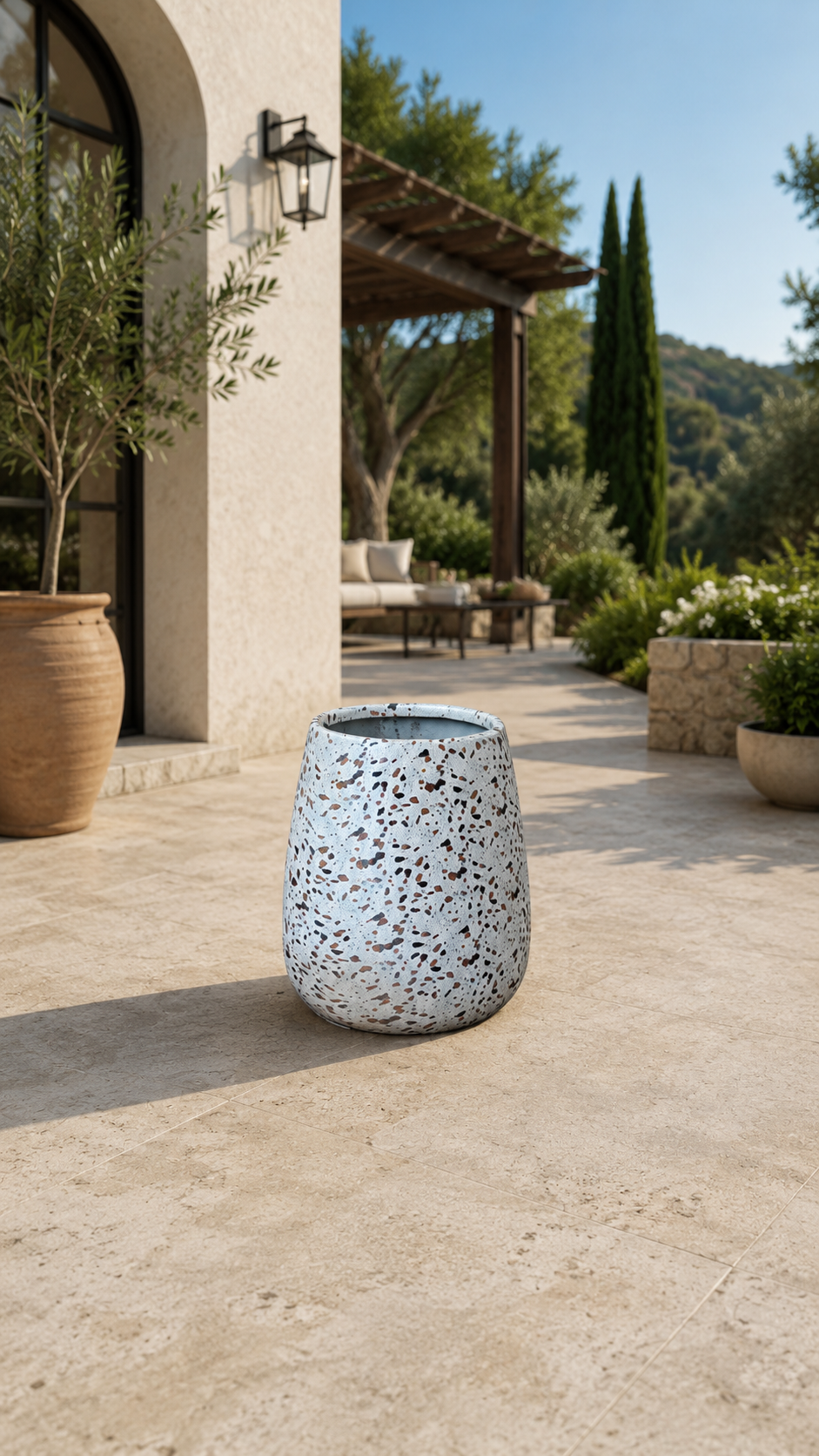 Elite FRP Planter- Small - Image